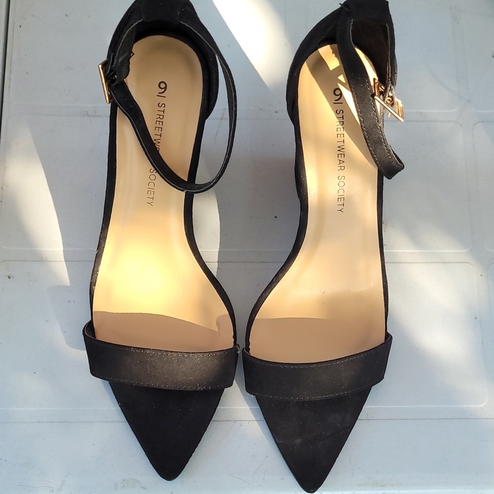 Streetwear Society Black Heels with Ankle Strap